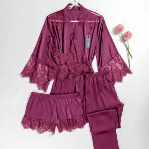 بيجاما اربع قطع ساتان