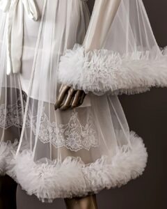 طقم قطعتين ساتان روب شيفون